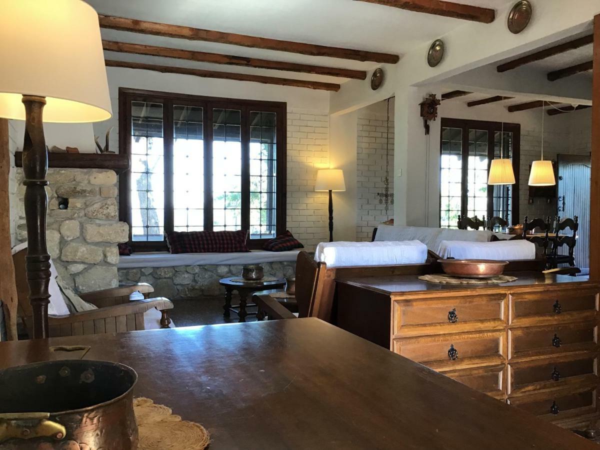 Wild Oaks Cottage กริโอปียี ภายนอก รูปภาพ
