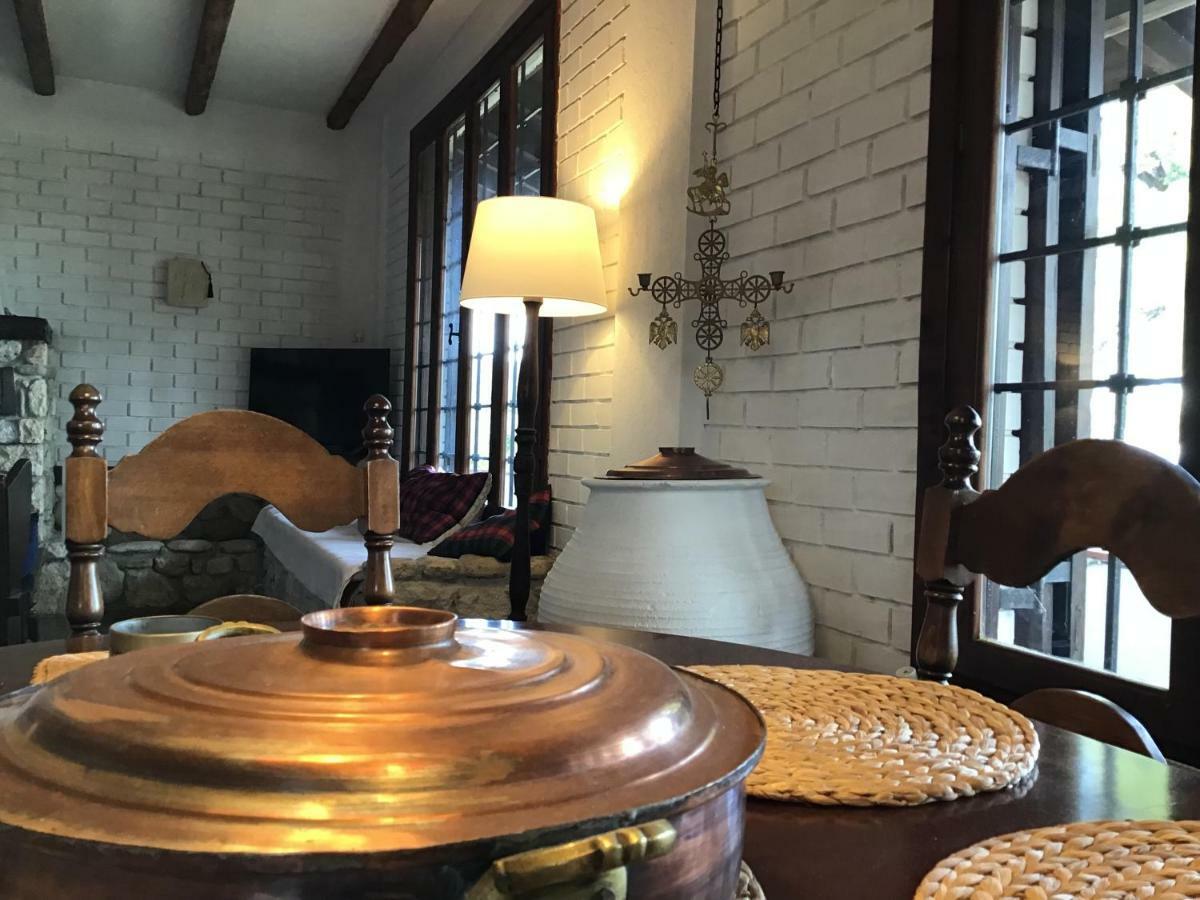 Wild Oaks Cottage กริโอปียี ภายนอก รูปภาพ